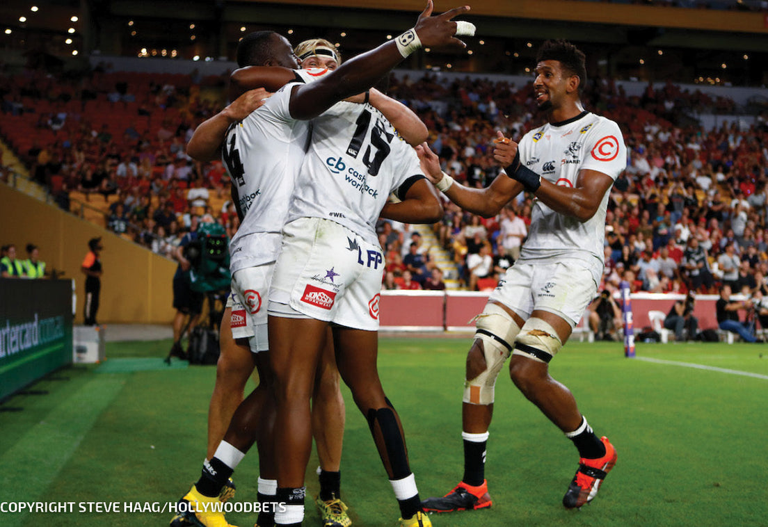 Sharks vs Reds