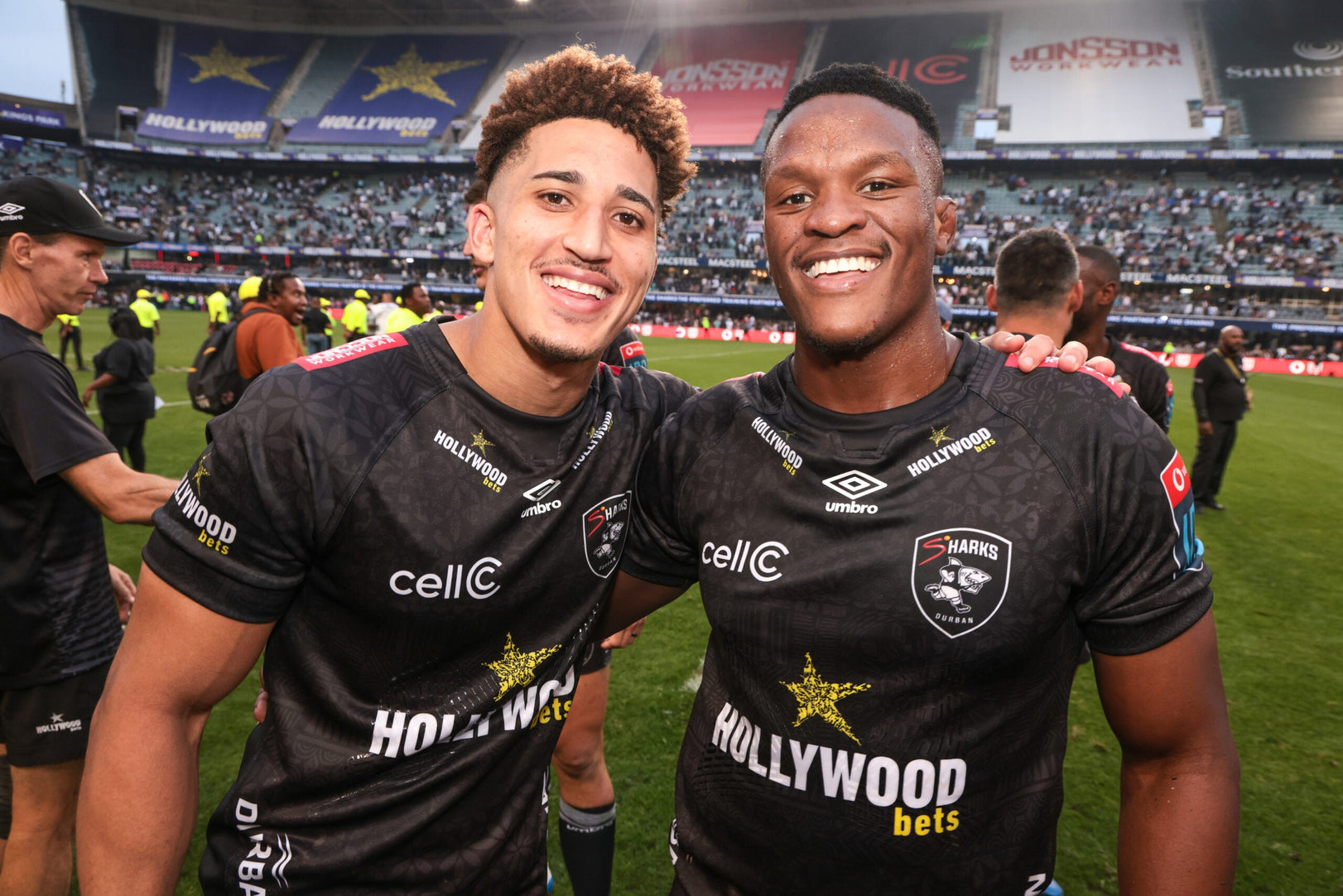 THIS IS IT: HOLLYWOODBETS SHARKS VS DHL STORMERS