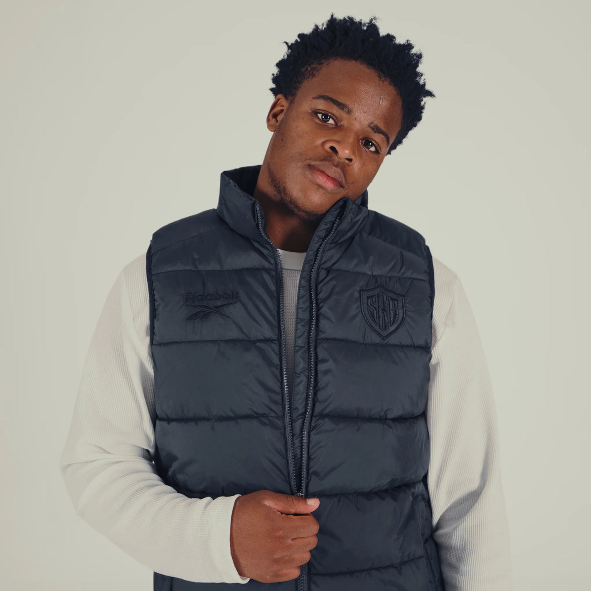 Sharks Mens Reebok Players Travel Gilet