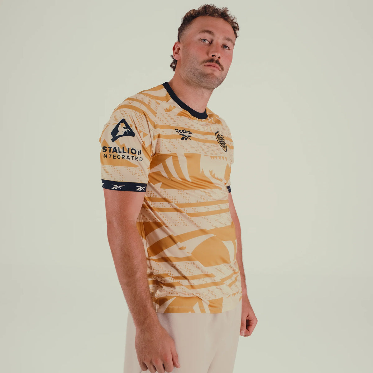Sharks Reebok Pre Match Jersey 26-27 Gold/Black