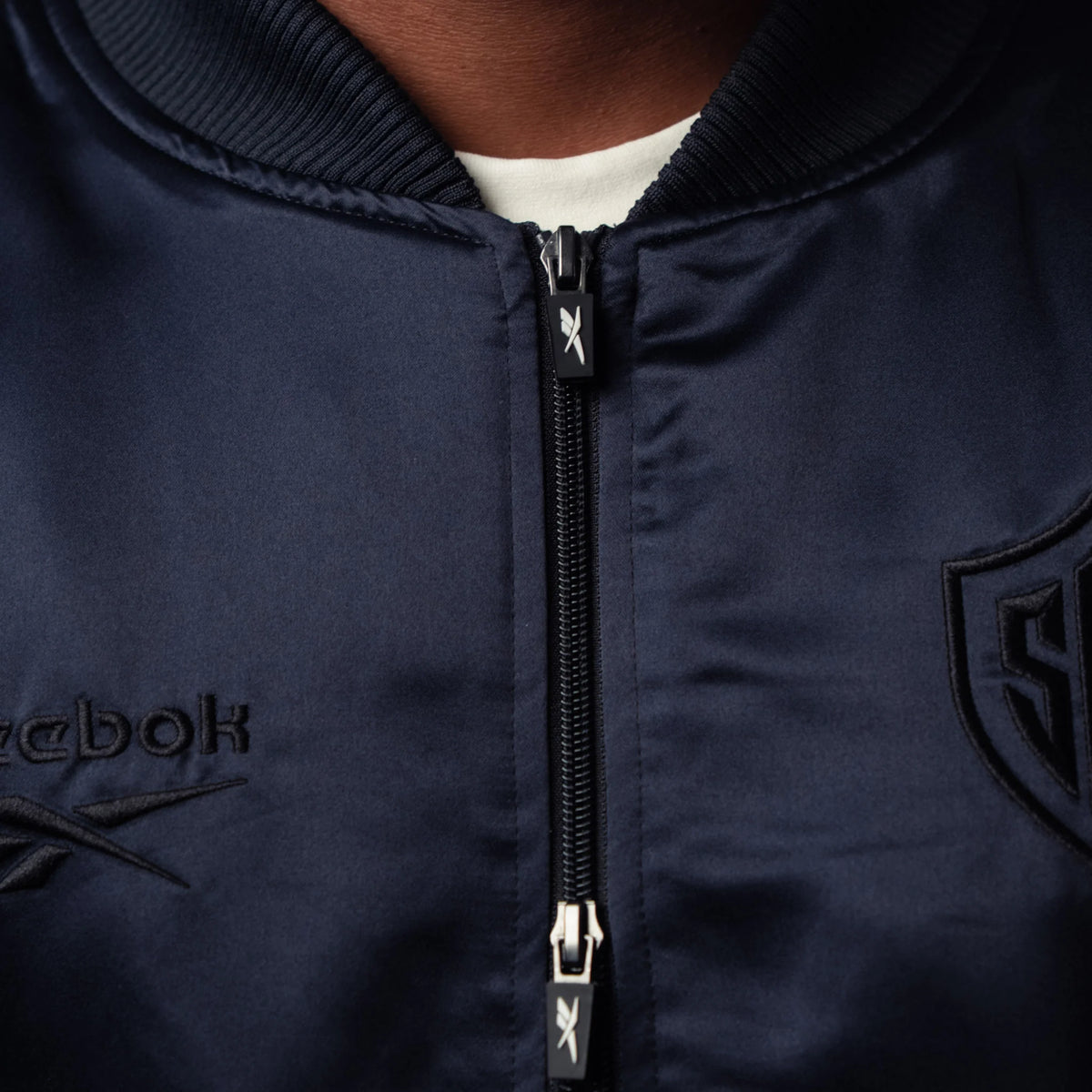 Hollywoodbets Sharks Reebok players varsity jacket in navy satin – view 6